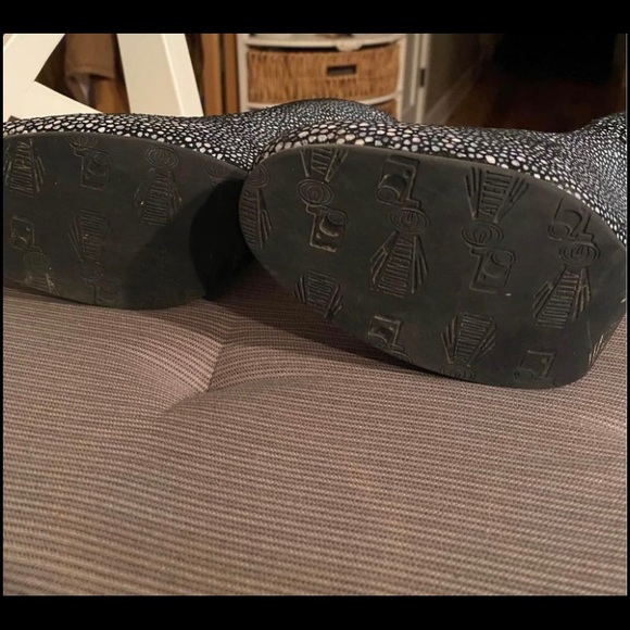 John fleuvogs attention Paris - Picture 4 of 4